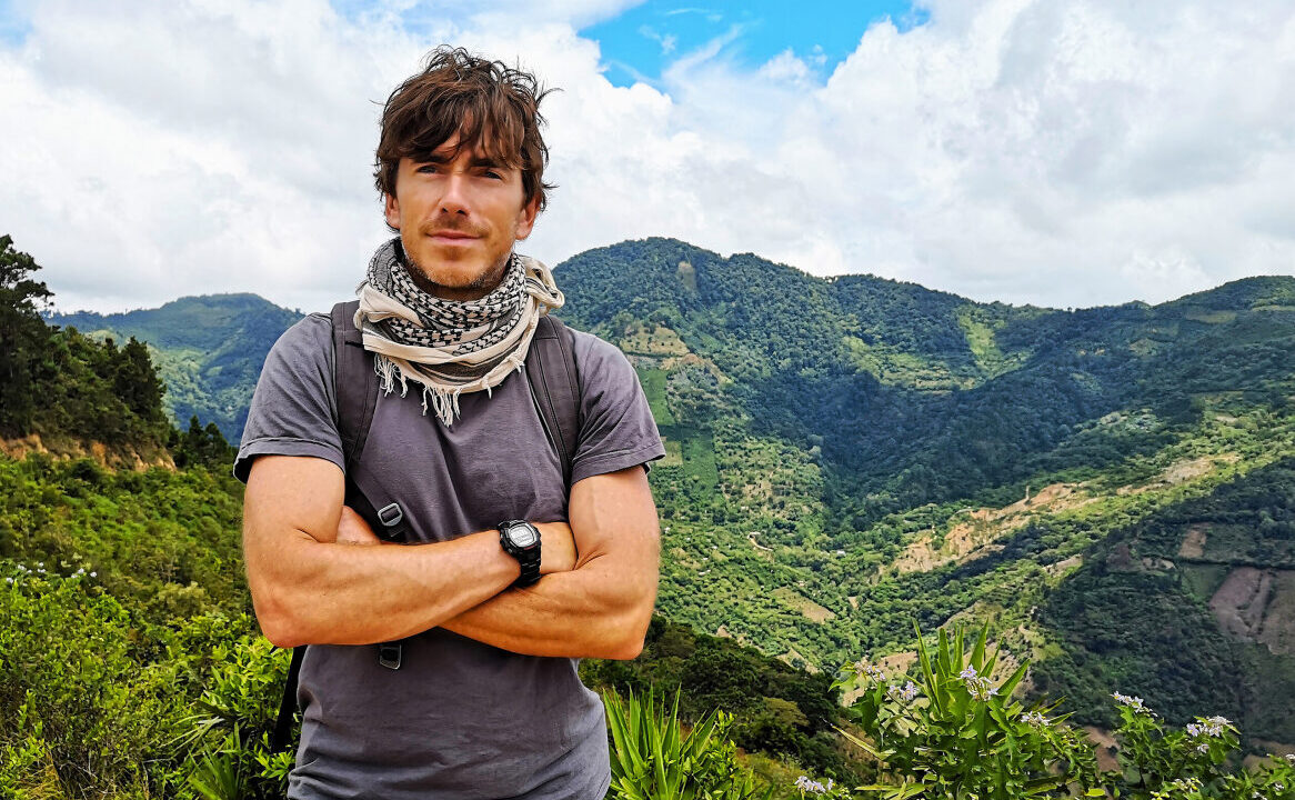 Simon Reeve &#8211; To The Ends Of The Earth